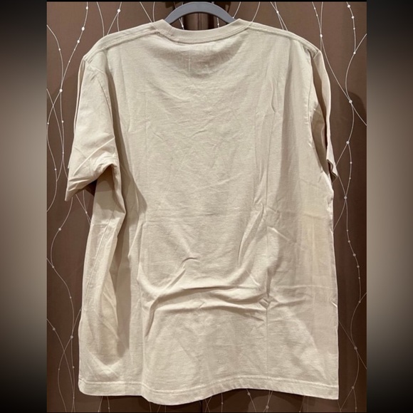 UNIQLO x DEMON SLAYER Kimetsu no Yaiba Abstract Geometric Beige T-Shirt Size M - Picture 2 of 2